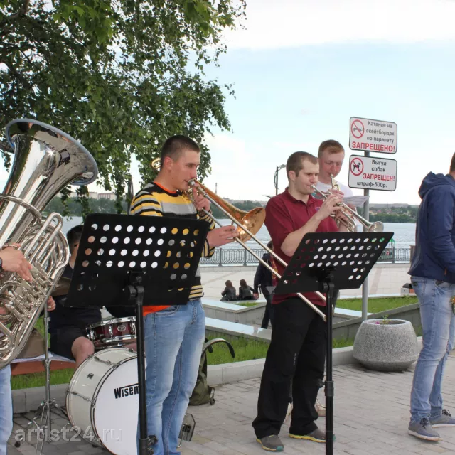 Кавер-группа Street Brass Band — кавер-группа, фото 2