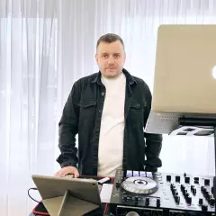 Диджей Александр Зайцев