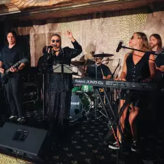 Кавер-группа Radio band