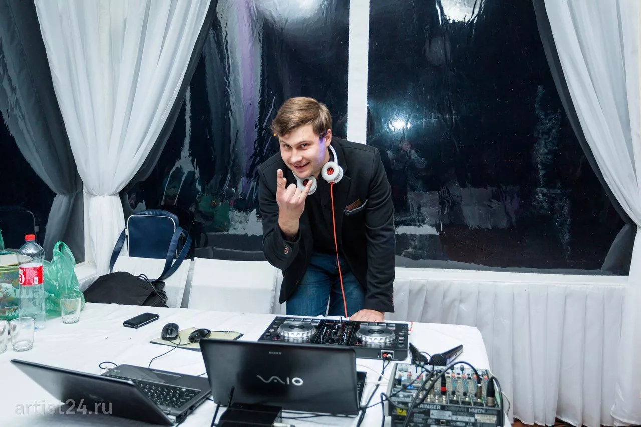Диджей Дмитрий Костяев (DJ DeeKost) — диджей