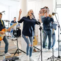 Кавер-группа OilBand