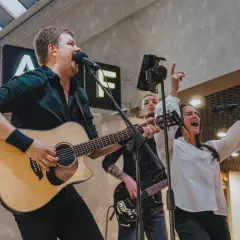 Кавер-группа Parkway