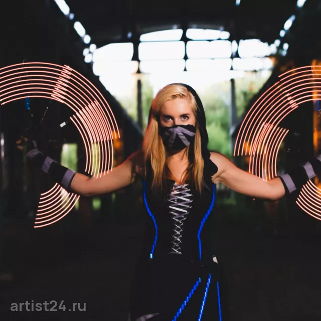 Огненное шоу Kostra Show — световое шоу, фото 3