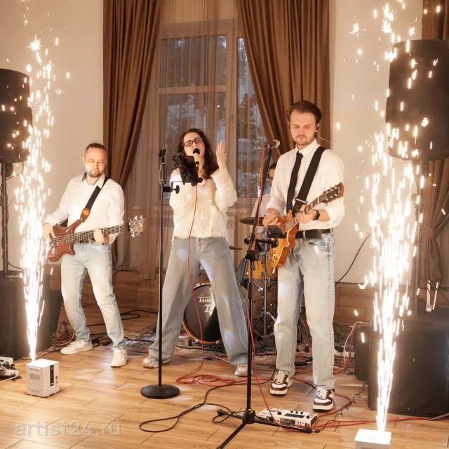 Кавер-группа Radio Ga Ga — кавер-группа, фото 2