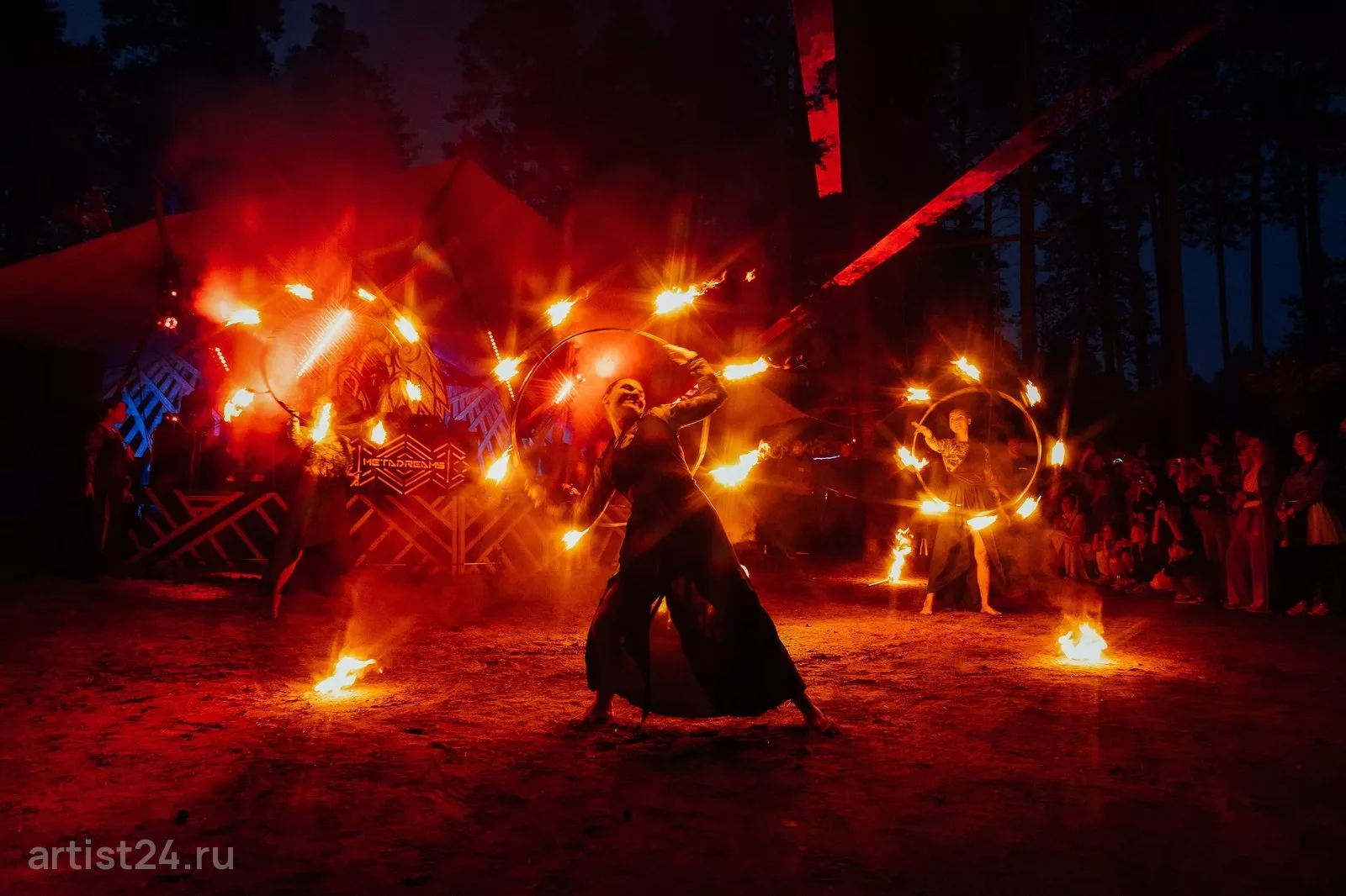 Фаер-шоу Infinity Fire Show — световое шоу