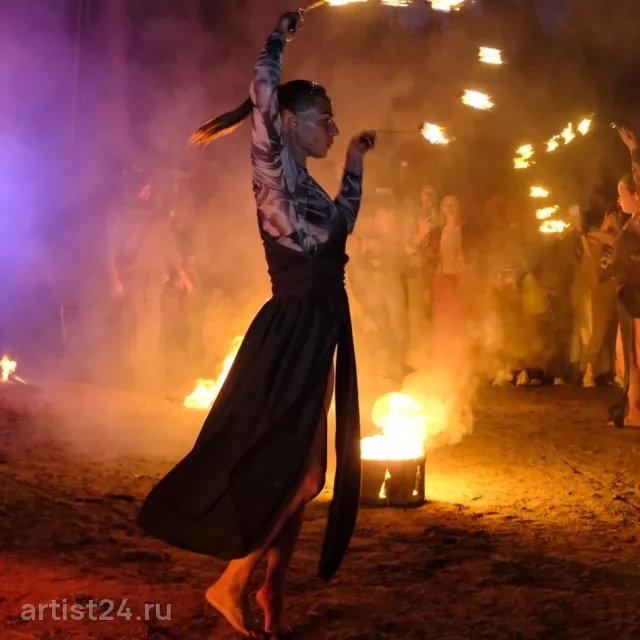 Фаер-шоу Infinity Fire Show — световое шоу, фото 6