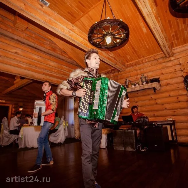 Баянист Антон Дорофеев (Антонио) — музыкант, фото 5