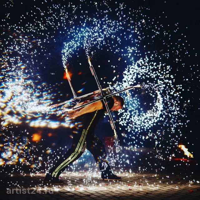 Театр огня «Прометей» — световое шоу, фото 5