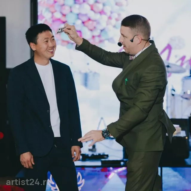 Фокусник Павел Ионов — фокусник