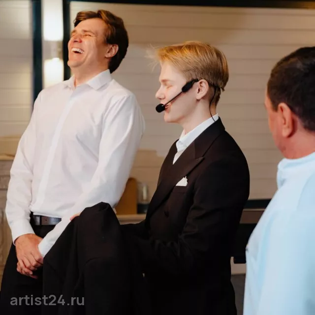 Фокусник Виталий Красиков — фокусник