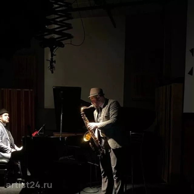 Саксофонист Альберт Родин — саксофонист, фото 2
