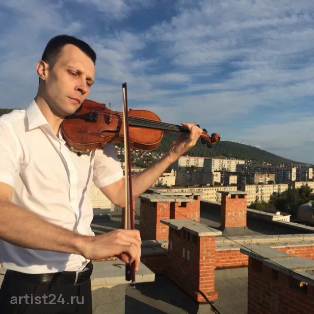 Скрипач Алексей Бартенев — скрипач