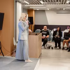 Спикер по финансам и инвестициям Елена Восканян