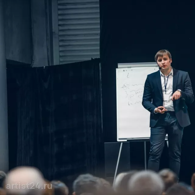 Спикер по маркетингу Антон Петроченков — спикер