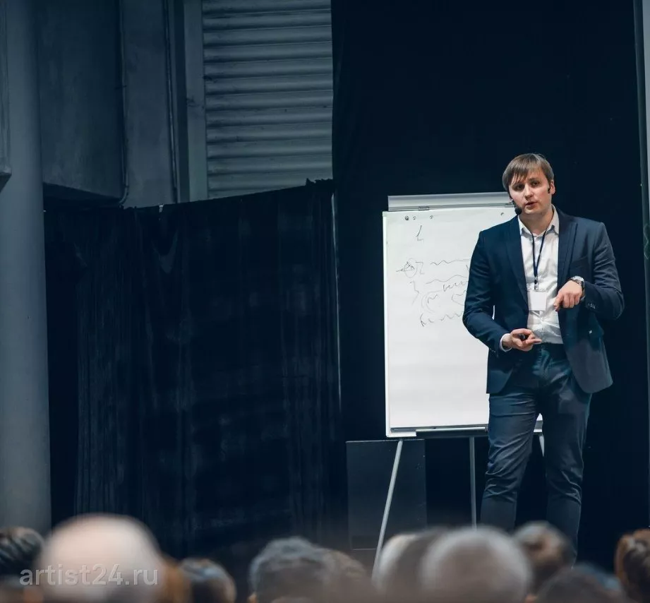 Спикер по маркетингу Антон Петроченков — спикер
