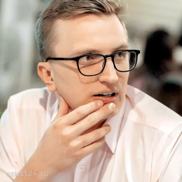 Спикер по маркетингу Андрей Варзунов — спикер