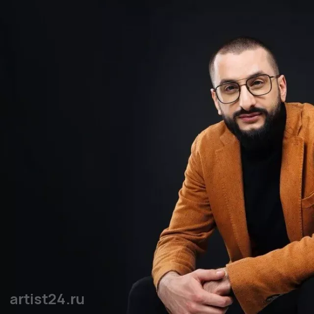 Спикер по ИИ и цифровизации Руслан Юсуфов — спикер