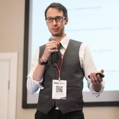 Спикер по бренду и PR Вячеслав Макович