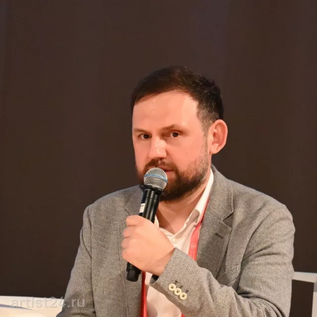 Спикер по финансам и инвестициям Элвис Марламов — спикер