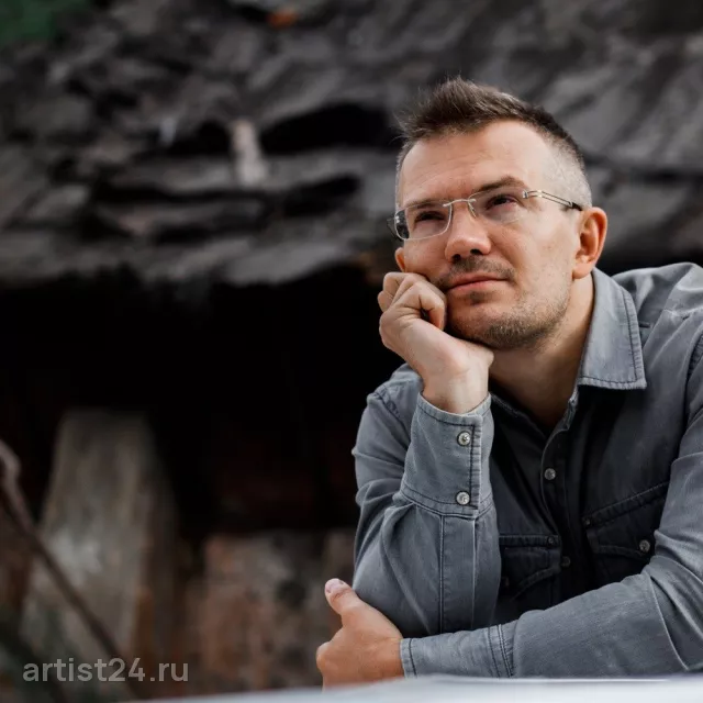 Спикер по психологии в бизнесе Роман Любимкин — спикер