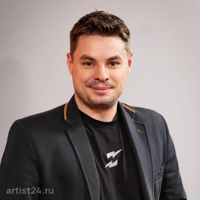 Спикер по маркетингу Денис Нарижный — спикер