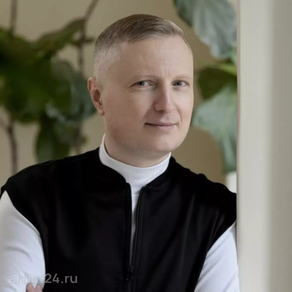 Спикер по маркетингу Антон Большаков — спикер