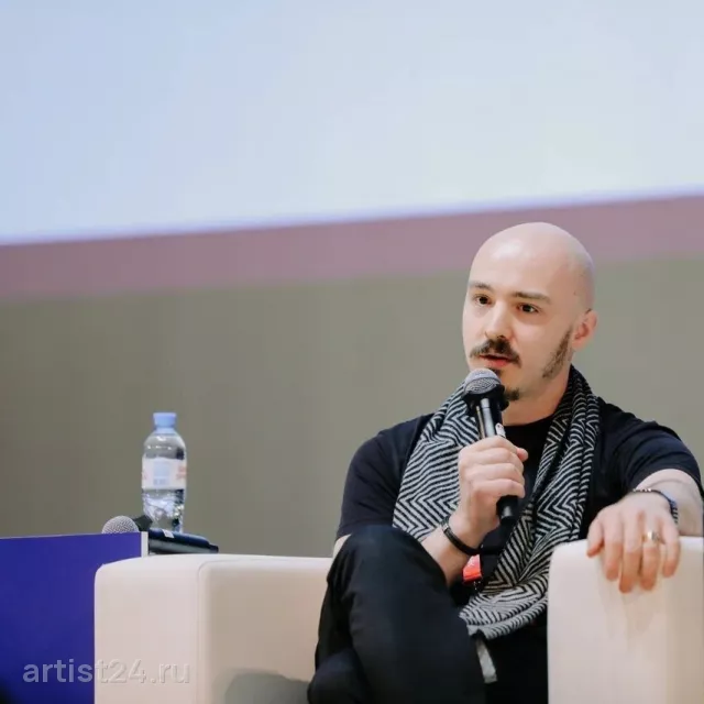 Спикер по финансам и инвестициям Сергей Таболин — спикер