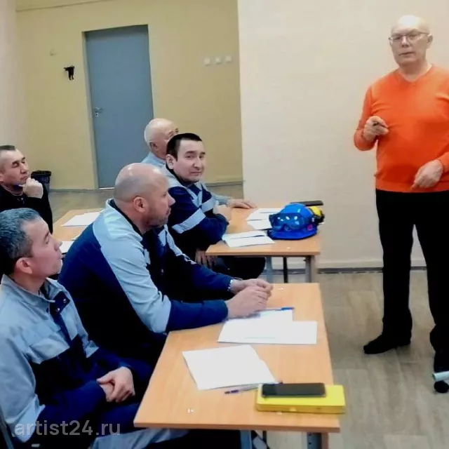 Модератор стратсессий Габдулла Хамитов — спикер