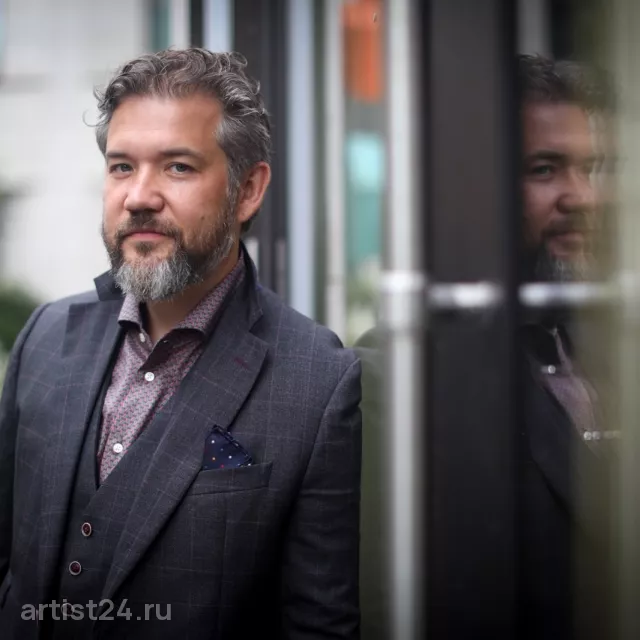 Спикер по продажам Дмитрий Чередник — спикер