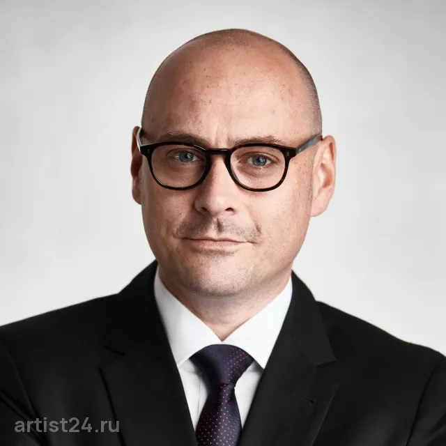 Модератор стратсессий Владимир Гусаров — спикер