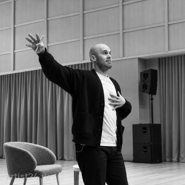 Мотивационный спикер Алексей Молчанов — спикер