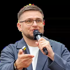 Ведущий Алексей Кобелюк
