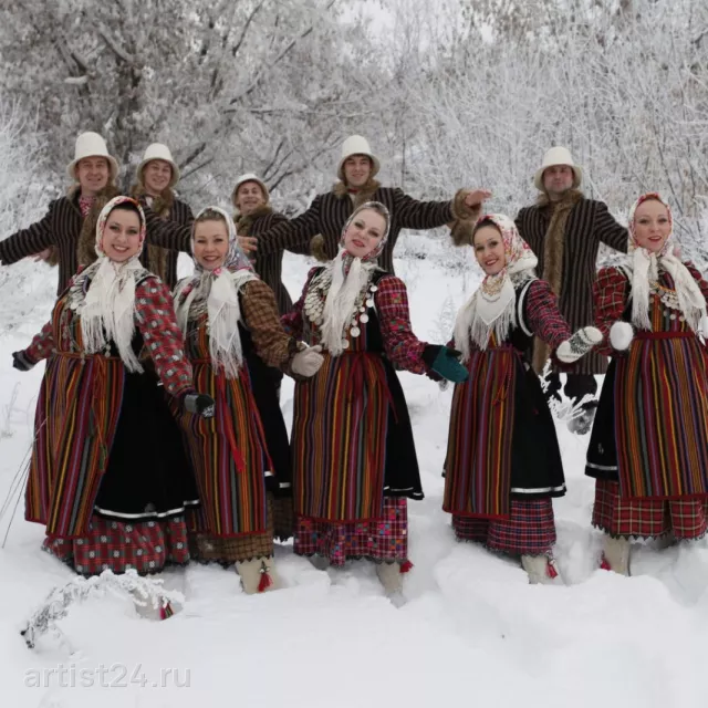 Театр фольклорной песни и танца Айкай — музыкант, фото 2
