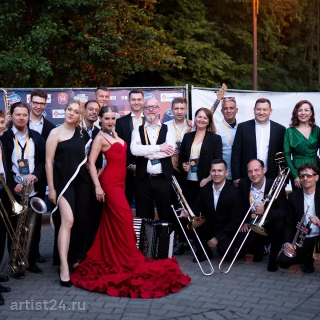 Джазовый оркестр Dmitry Koshelev Big Band — джаз-бэнд